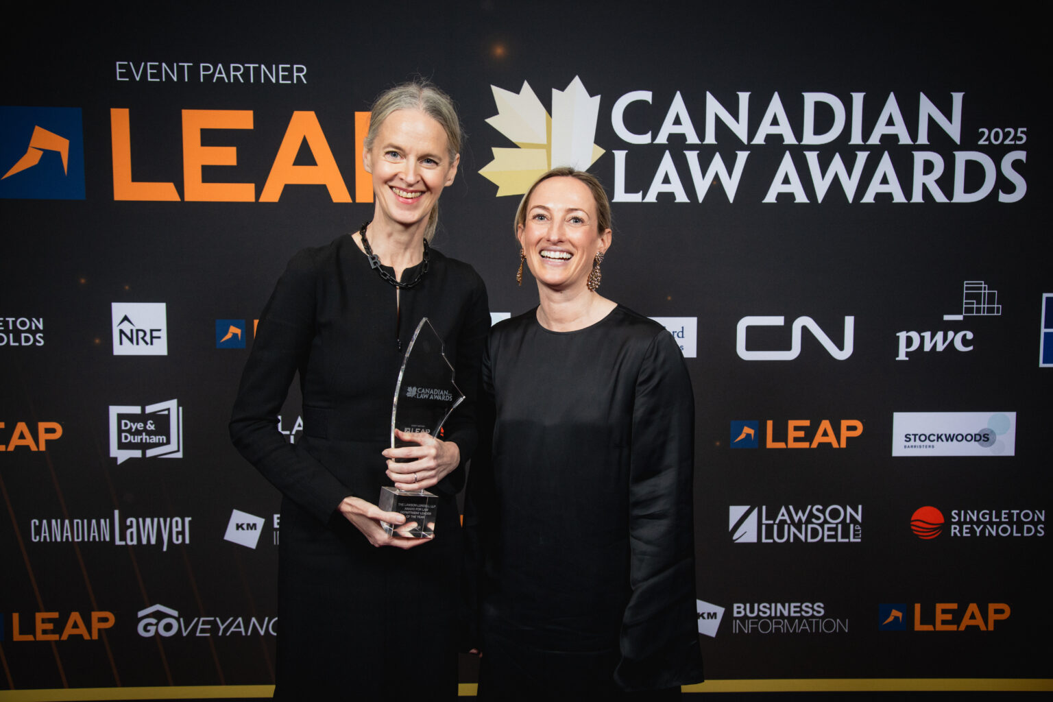 2025 The Lawson Lundell LLP Award for Law Department Leader of the Year